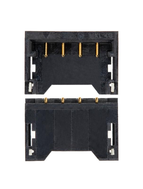 Compra el conector de ventilador/altavoz derecho para MacBook Pro Unibody 17 en Guatemala, ideal para reparaciones en talleres autorizados.