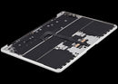 Repuestos de tapa superior con batería y teclado para MacBook Air 13 (A2681 / Mid 2022) disponibles en Guatemala para reparaciones y repuestos al por mayor.