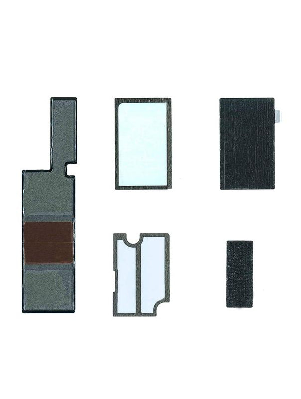 Protege la placa base de tu iPhone 7 con un juego de 5 escudos térmicos, disponible en paquetes de 10, en Guatemala.