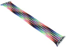 Correa Braided Solo Loop Pride Edition para Apple Watch, talla 8 mediana, con trenzado multicolor vibrante de 38mm a 42mm.