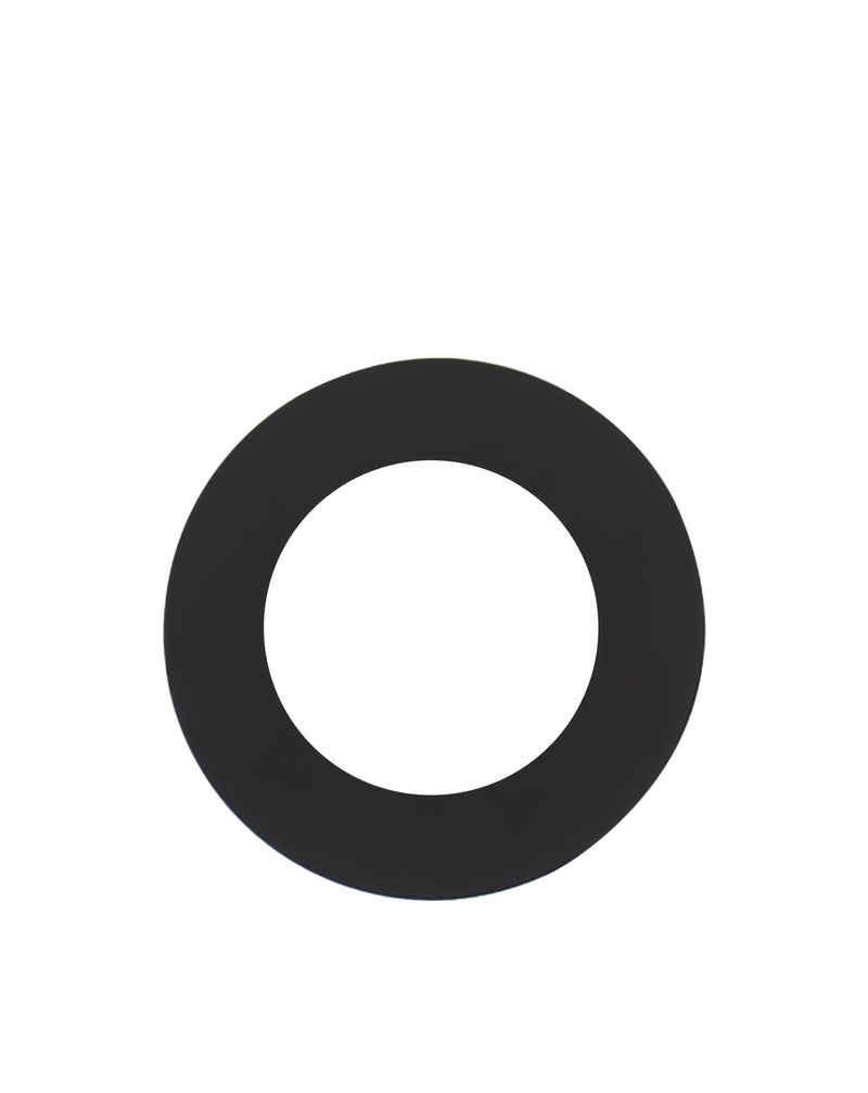 Lente de cámara con orificio mediano y cinta adhesiva para iPhone 11 Pro Max/11 Pro disponible en Guatemala para reparaciones.