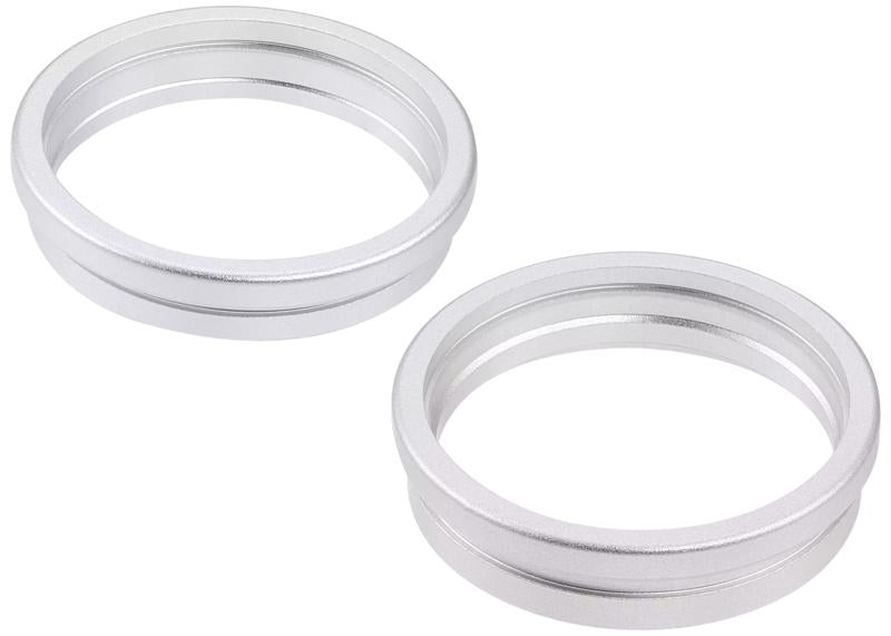 Compra online el conjunto de 2 piezas del anillo bisel de cámara trasera blanco para iPhone 16 / 16 Plus en Guatemala.