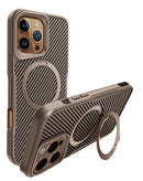 Compra el mejor case de fibra de carbono magnético con soporte para iPhone 16 Pro en Guatemala en SlowBack, tienda de accesorios para iPhone.