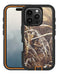 Encuentra la mejor funda heavy duty para tu iPhone 16 Pro en Guatemala con diseño CAMO ORANGE en SlowBack, el mayorista de accesorios para dispositivos móviles.