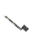 Encuentra la mejor cámara frontal con cable flex para iPad 2 en Guatemala en nuestra tienda de componentes Apple con servicio de reparación y garantía.