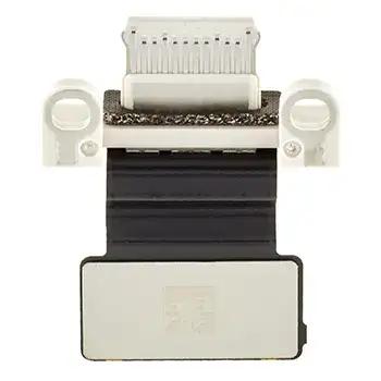 Reparación de USB-C Board original para MacBook Air 13 en Guatemala.