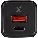 Cargador de pared GaN 30W AmpSentrix Pro negro titanio, USB-C y USB-A. Carga rápida y eficiente.