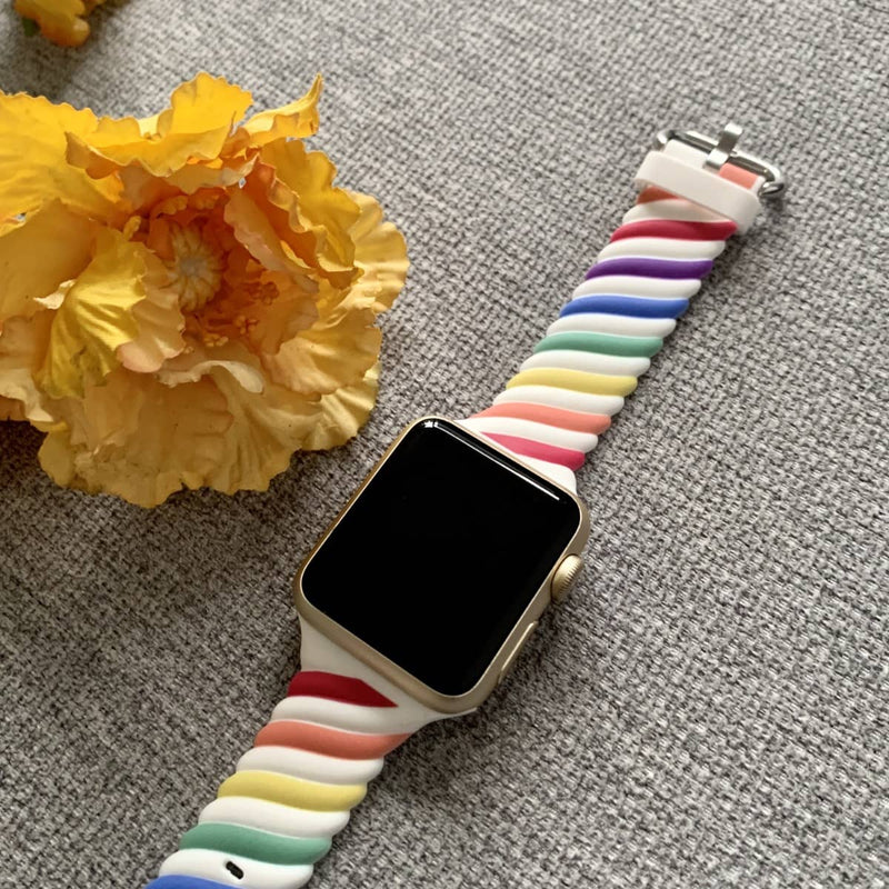Encuentra la mejor banda de silicona trenzada en colores variados para tu iWatch en Guatemala, disponibles en diferentes tamaños.