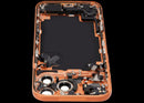 Tapa trasera Cosmic Orange usada para iPhone 17 Pro Max A3295 con puerto de carga flex.