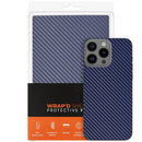 Paquete de 10 skins Wrapd de vinilo azul con patrón de fibra de carbono para proteger dispositivos.