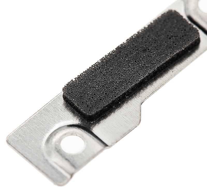 Reparación de soporte de cable flex para botones de encendido/volumen de iPhone 6 Plus en Guatemala.