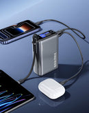 Power bank Toocki Energy Cube 20000 mAh, con cable integrado, pantalla LCD y carga rápida 65W.