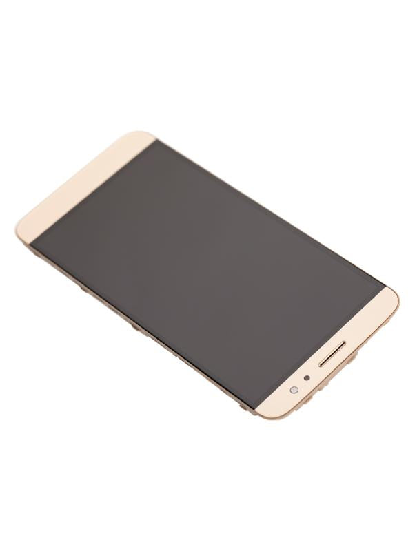Reparación de pantalla con marco dorado para Huawei Nova Plus en Guatemala.
