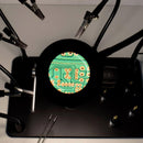 Soporte PCB magnético Helping Hands con lámpara LED 3X, brazo para soldar y base heavy-duty extragrande.