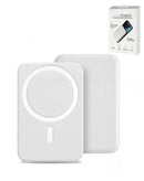 Batería portátil POMGEAR MagPower blanca de 5000mAh para carga inalámbrica, diseño compacto y elegante.