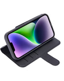 Funda wallet xBase Folio Exec negra para iPhone 15, con ranuras para tarjetas y cierre magnético.