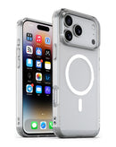 Kit de protección xBase PowerPeak ProTech transparente para iPhone 17 Pro/18 Pro. Incluye funda protectora, vidrio templado y cargador USB-C de 30W para carga rápida.