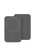 Batería portátil magnética inalámbrica POMGEAR MagPower negra de 5000mAh, diseño compacto y elegante.