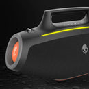 Altavoz inalámbrico Skullcandy Barrel Party negro, diseño robusto y portátil para fiestas.