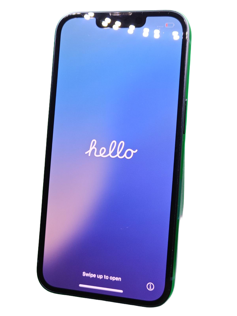 Compra un iPhone 13 Seminuevo Grado 1 en Guatemala, libre de fábrica y con certificación de salud de batería, color negro y 128GB.