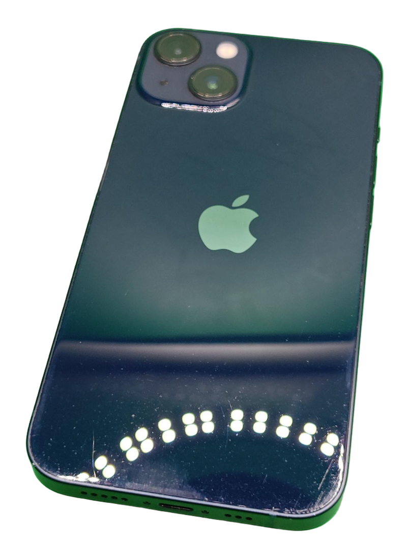 Compra un iPhone 13 seminuevo en Guatemala, en excelente estado y certificado, con 128GB de almacenamiento y salud de batería al 84%.