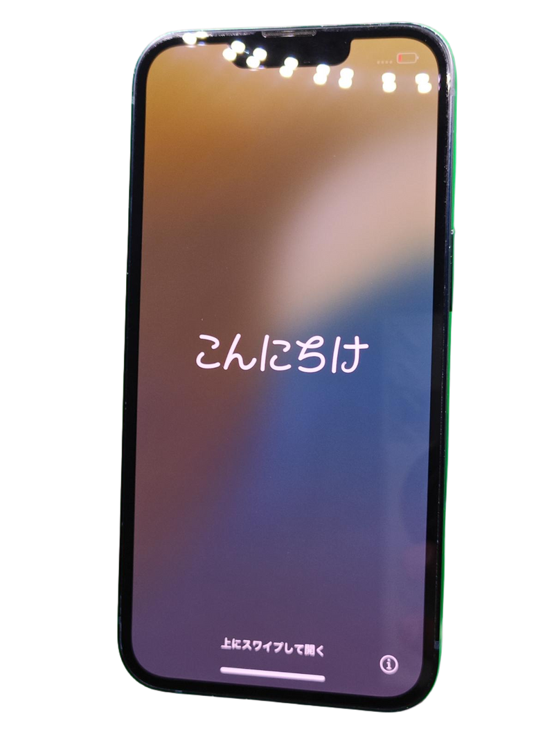 Venta de iPhone 13 seminuevo en Guatemala, color negro, libre de fábrica, certificado y con salud de batería al 82%.