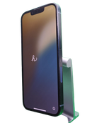 Venta de iPhone 13 seminuevo en Guatemala, color negro, libre de fábrica, certificado y con salud de batería al 82%.