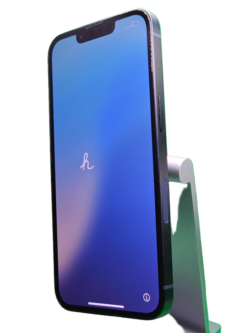 Encuentra iPhone 13 seminuevo grado 1 como nuevo en Guatemala.