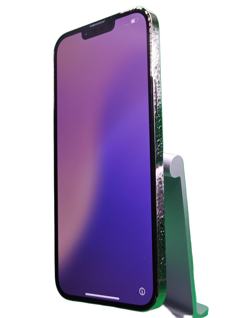 Encuentra iPhone 13 Pro Max seminuevo en Guatemala, liberado de fábrica, grado 1, con salud de batería al 85%, certificado y con SIM física.