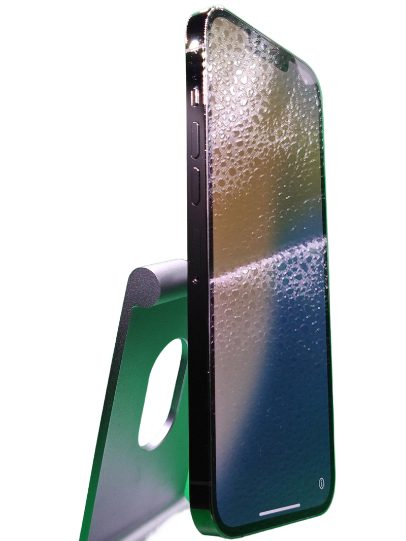 Compra un iPhone 13 Pro Max Seminuevo en Guatemala con garantía certificada y salud de batería al 84%.