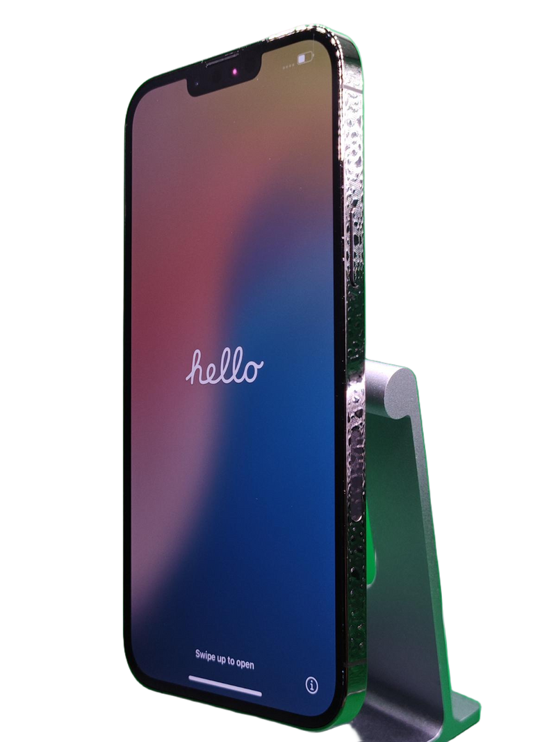 Encuentra iPhone 13 Pro Max seminuevo en Guatemala con 86% de salud de batería y certificado de calidad en un taller de reparaciones de confianza.