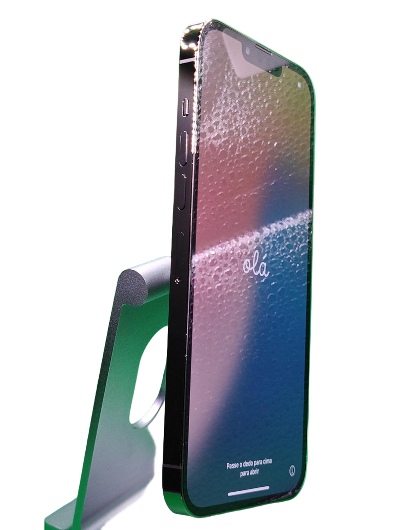 Encuentra iPhone 13 Pro Max seminuevo en Guatemala con 86% de salud de batería y certificado de calidad en un taller de reparaciones de confianza.