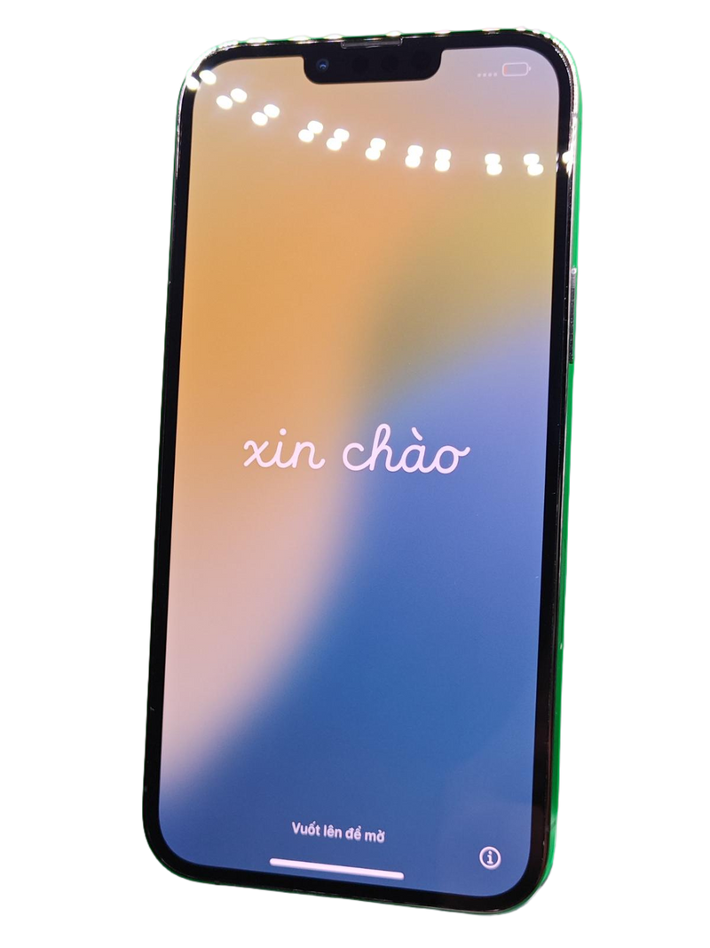 Venta de iPhone 13 Pro Max seminuevo en Guatemala, negro, 128GB, libre de fábrica, certificado, con salud de batería al 84% en estado como nuevo.