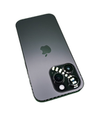 iPhone 14 Pro seminuevo negro, 128GB, con triple cámara y pantalla Super Retina XDR encendida.