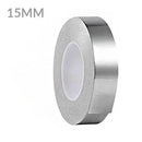 Cinta de papel de aluminio plateada de 15mm y 40m disponible en mayoristas de Guatemala para envolver alimentos o manualidades.