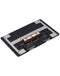 Reparación de trackpad plateado para MacBook Air 13 (A2681 / Mid 2022) en Guatemala, con etiquetas de Apple y mayorista de repuestos.