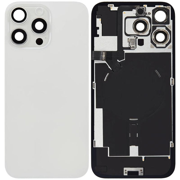 Reparación de tapa trasera con placa de acero para iPhone 16 Pro Max en Guatemala.
