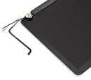 Pantalla LCD original usada de MacBook Pro 13" A1502 (2013-2014) con bisel plateado, lista para reparación.
