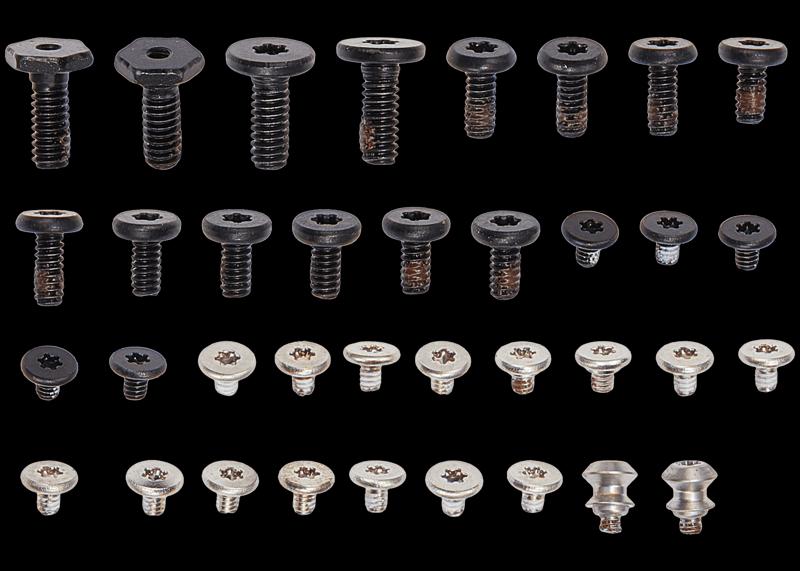 Encuentra el juego de tornillos y soportes para MacBook Pro 16 en Guatemala con entrega inmediata, garantía y al mejor precio en mayoristas de repuestos electrónicos.