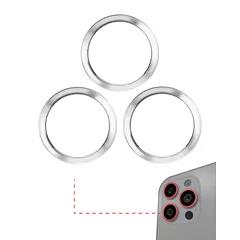 Compra al mayoreo en Guatemala el Anillo Bisel de Cámara Trasera para iPhone 12 Pro en plata, en un conjunto de 3 piezas y paquete de 10 unidades.