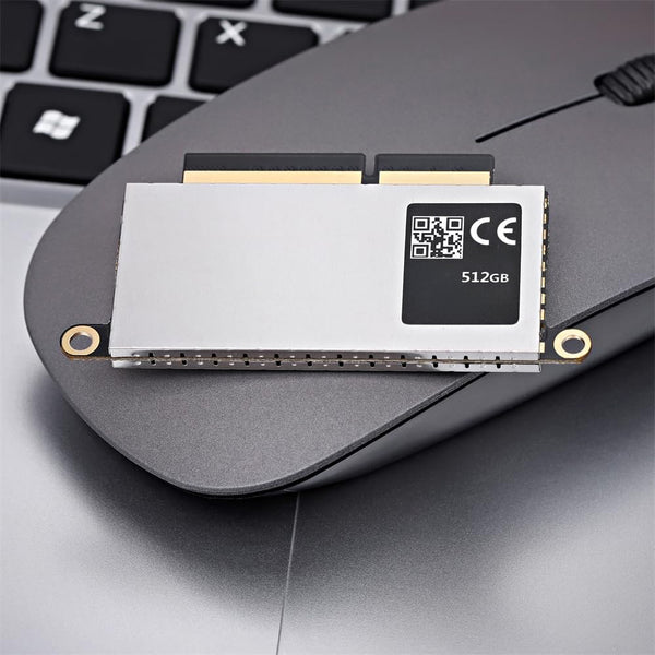 Actualización de disco SSD NVMe PCIe 3.0 para MacBook Pro 13 Retina (A1708) en Guatemala, con capacidad de 512GB de la serie Derlar Series 4 indispensable para mayor rendimiento.