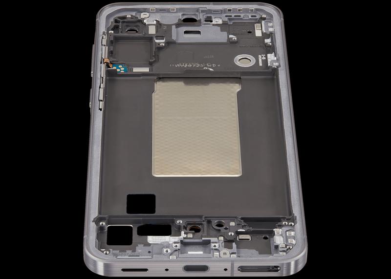 Reparación de carcasa de marco medio Samsung Galaxy A56 5G en Guatemala.
