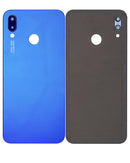 Encuentra tapa trasera con lente de cámara Huawei P20 Lite en Guatemala para reparaciones al por mayor.