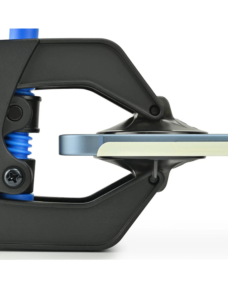Compra el iFixit Clampy en Guatemala, la herramienta anti-clamp ideal para reparaciones en talleres de tecnología.