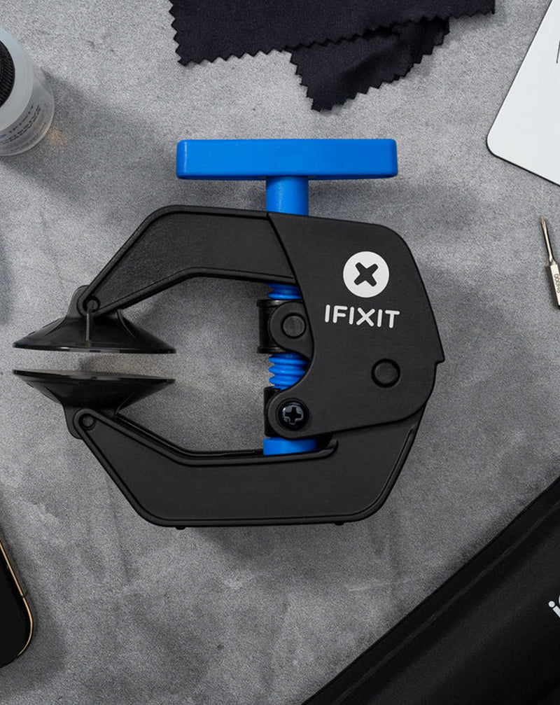 Compra el iFixit Clampy en Guatemala, la herramienta anti-clamp ideal para reparaciones en talleres de tecnología.