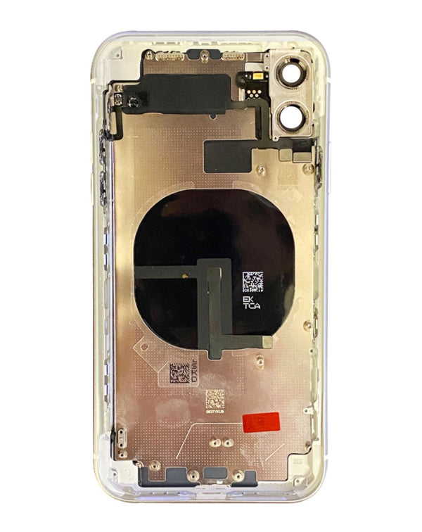 Reparación de carcasa trasera con componentes preinstalados para iPhone 11 en Guatemala.