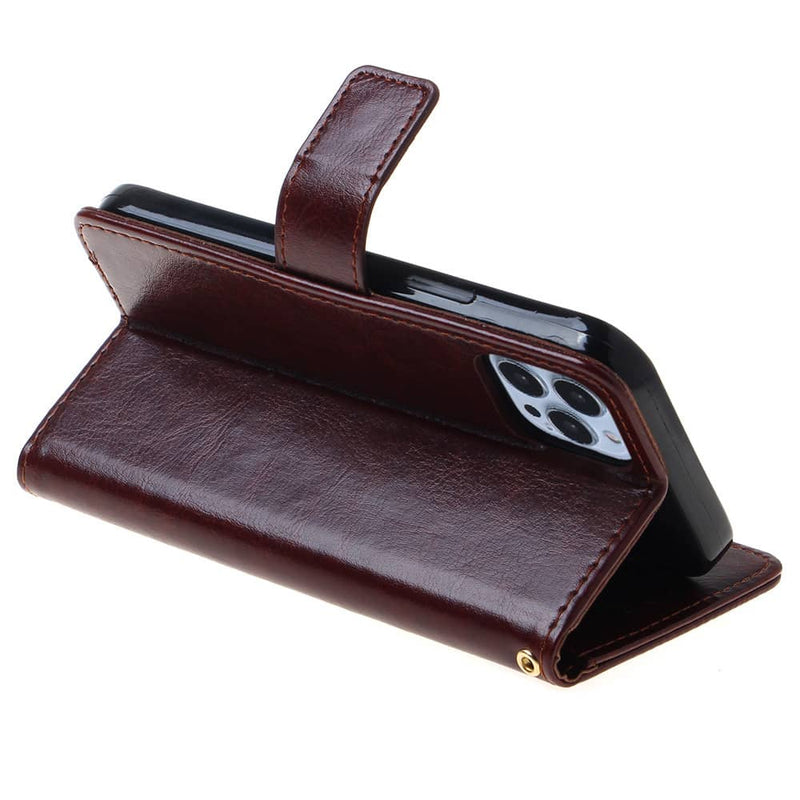 Protege tu iPhone 11 con estilo con una funda de cuero en Guatemala con ranura para tarjetas de crédito.