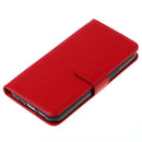 Funda de cuero rojo para iPhone 13 Pro con ranura para tarjeta, accesorio elegante y funcional.