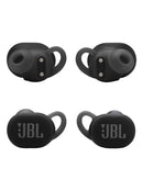 Auriculares True Wireless JBL Endurance Race 2 negros, impermeables, diseño deportivo con ganchos para un ajuste seguro.