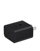 Adaptador de pared Samsung USB-C de 25W en color blanco, ideal para carga rápida de dispositivos.